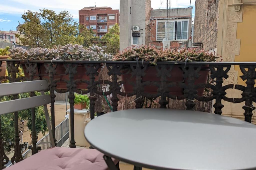 Crash'nstay - Casa Barna Apartment